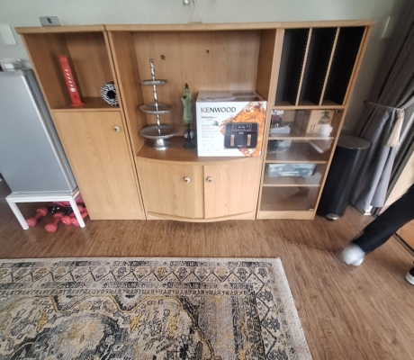 (ALB 25/4 - No:101) - Oak verneer TV Stand