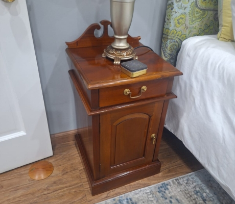 (ALB 25/4 - No:31) - Single drawer bedside tables for the set