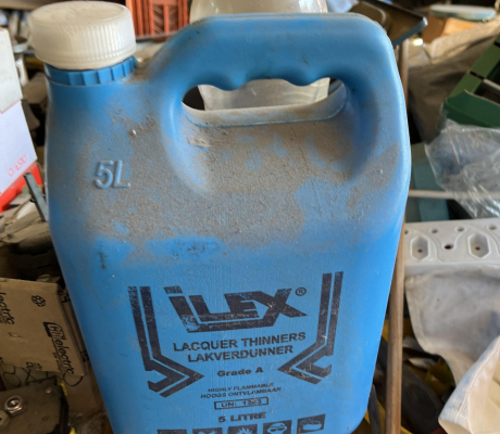 (91- SUIDEROORD)- LACQUER THINNERS - BLUE CONTAINER- R 50