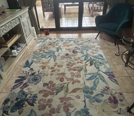 (ALB 25/4 - No:26) - Floral rug (230cm L x 160cm W)