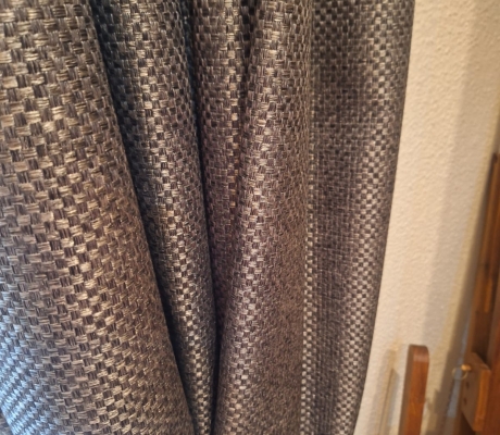 (ALB 25/4 - No:93) - CURTAINS IN STUDY