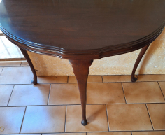(105- S/OORD H)- HALF MOON TABLE- R 450