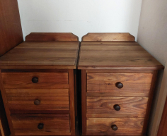 (141- S/OORD H)- 2 SOLID BLACKWOOD HEADBOARD AND 2 PEDESTALS WITH HIDDEN DRAWER- R 5000