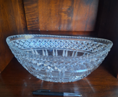 (Brakpan ) - GLASS BOWL  ON OFFER