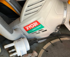 (G 29- S/OORD)- RYOBI HEDGE TRIMMER RHT 650- R 650