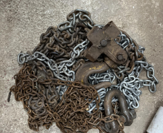 (99- SUIDEROORD)- CHAIN HOIST- R 200